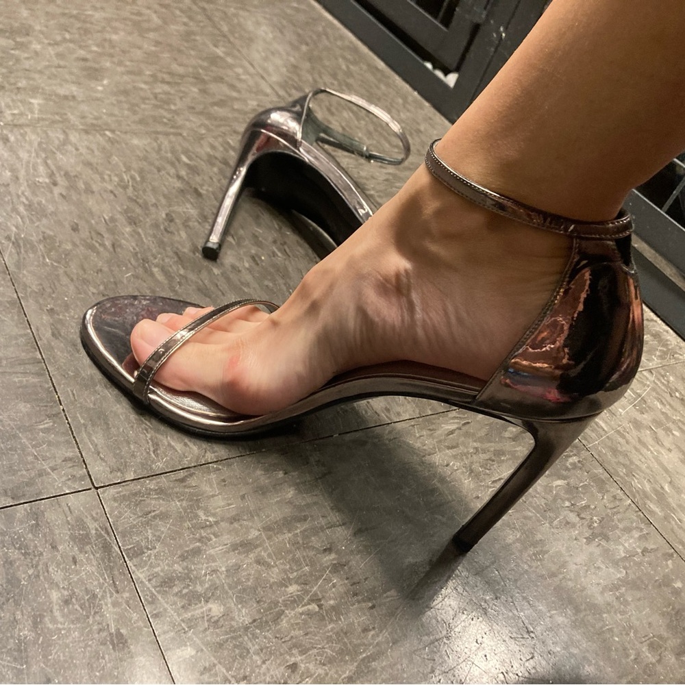COPY - Stuart Weitzman Nudistsong in Pewter - Picture 2 of 16